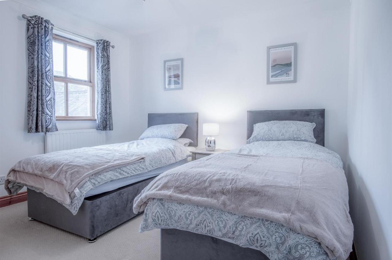 Old Keg Yard - 2 Bedroom Holiday Cottage - Narberth Εξωτερικό φωτογραφία