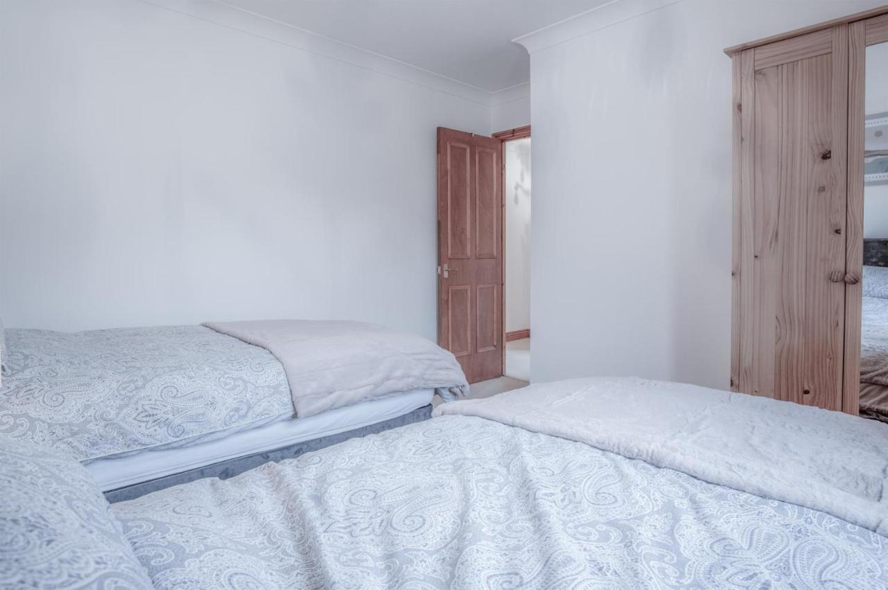 Old Keg Yard - 2 Bedroom Holiday Cottage - Narberth Εξωτερικό φωτογραφία