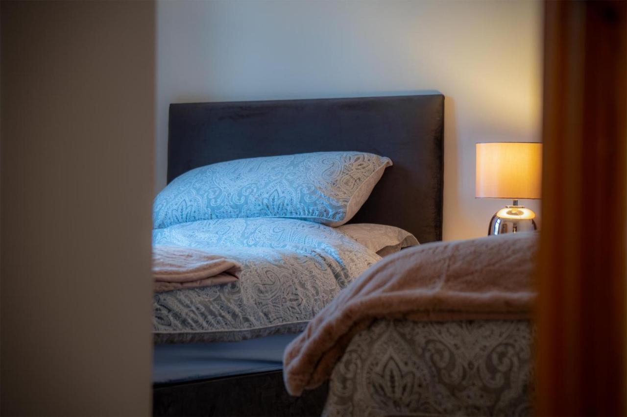 Old Keg Yard - 2 Bedroom Holiday Cottage - Narberth Εξωτερικό φωτογραφία